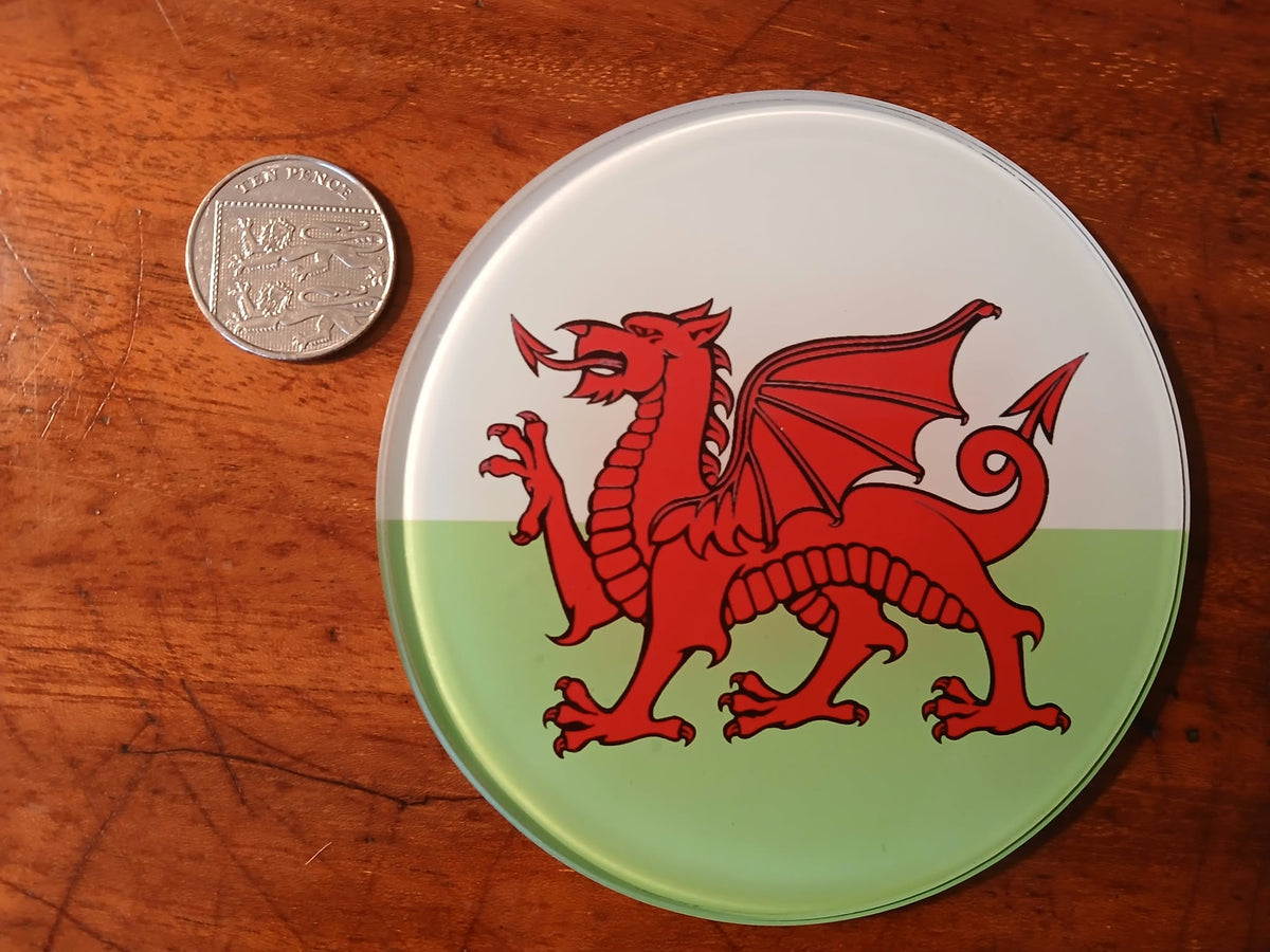 6ab1309ac7afc91f28ec1f68_glass-welsh-flag-coaster-round_1791120157053.jpeg